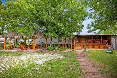 81 County Road 4904 Dayton TX 77535