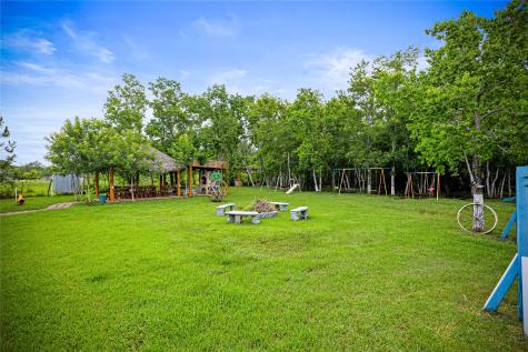 81 County Road 4904 Dayton TX 77535