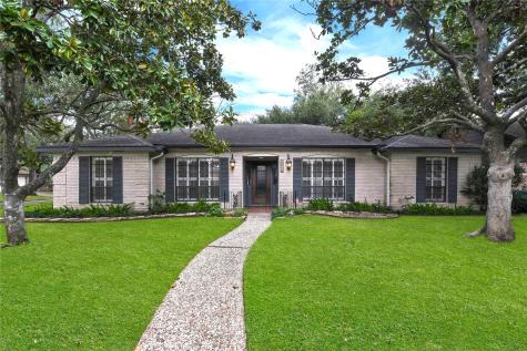6046 Yarwell Drive Houston TX 77096