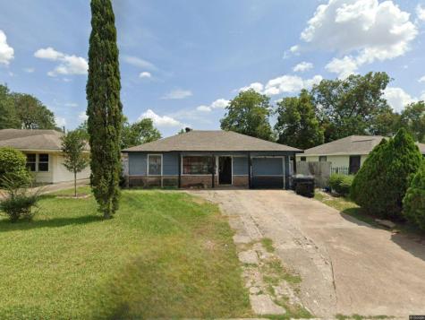 4730 Larkspur Street Houston TX 77033