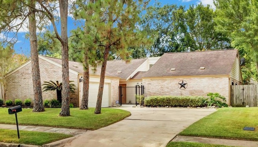11919 Briar Forest Drive Houston TX 77077