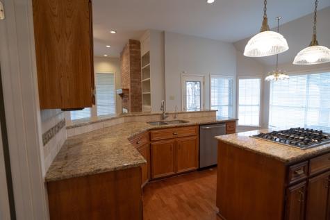 604 Texas Avenue Shiner TX 77984