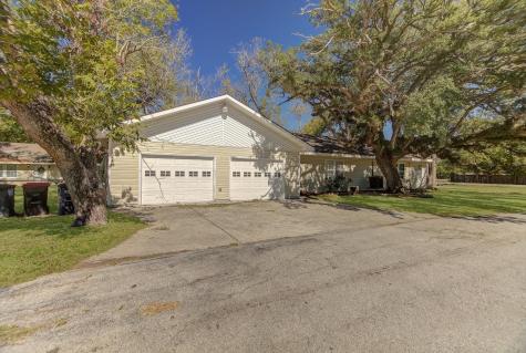 4123 Crosby Cedar Bayou Road Baytown TX 77521