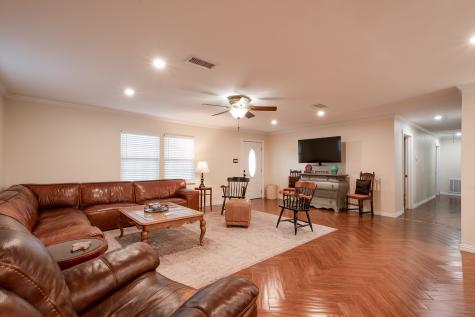 11620 Fostoria Road Cleveland TX 77328