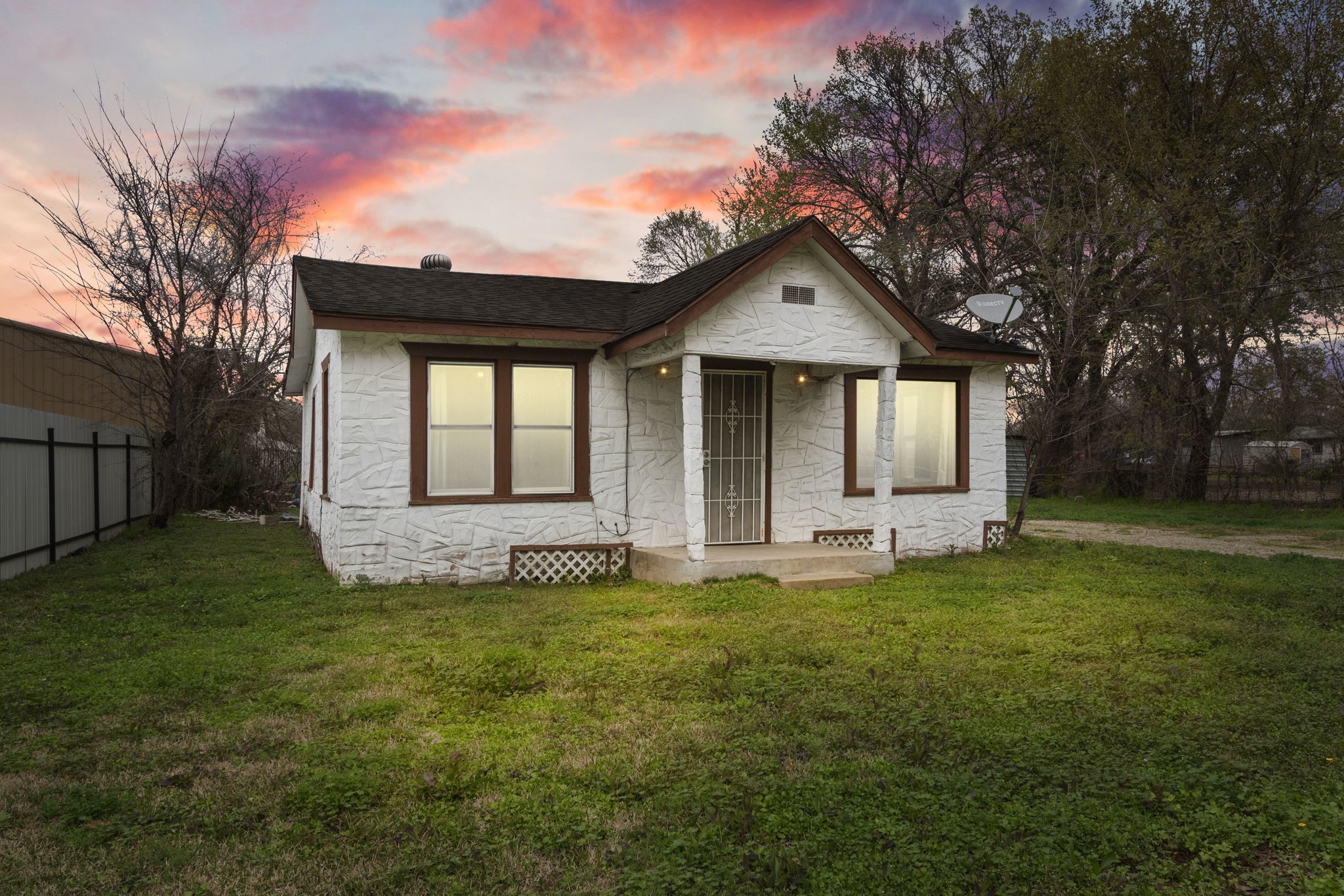 2122 De Soto Street Houston TX 77091