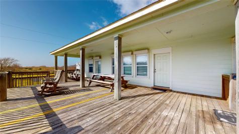 906 Helen Boulevard Crystal Beach TX 77650
