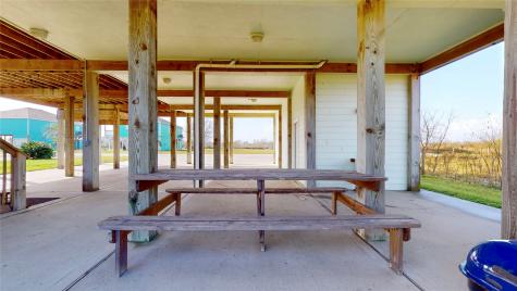 906 Helen Boulevard Crystal Beach TX 77650