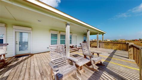 906 Helen Boulevard Crystal Beach TX 77650