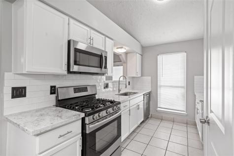 2031 Oakwell Lane Katy TX 77449