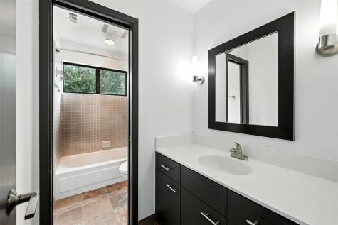 2019 Mcclendon Street Houston TX 77030