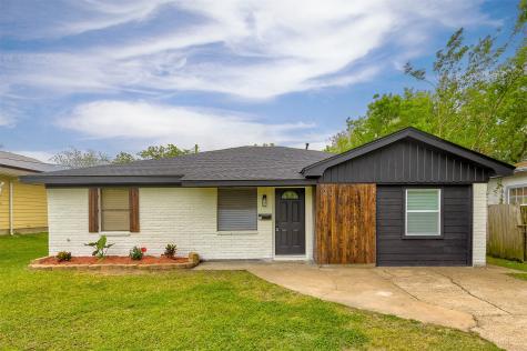 25 17th Avenue N Texas City TX 77590