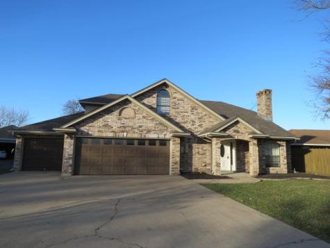 4720 Martha Lane Groves TX 77619