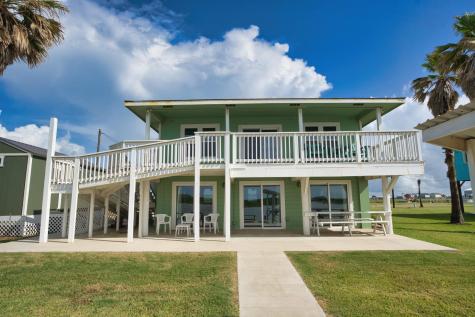 549 Private Road 675 Sargent TX 77414