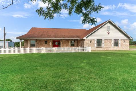 13796 County Road 318 Navasota TX 77868