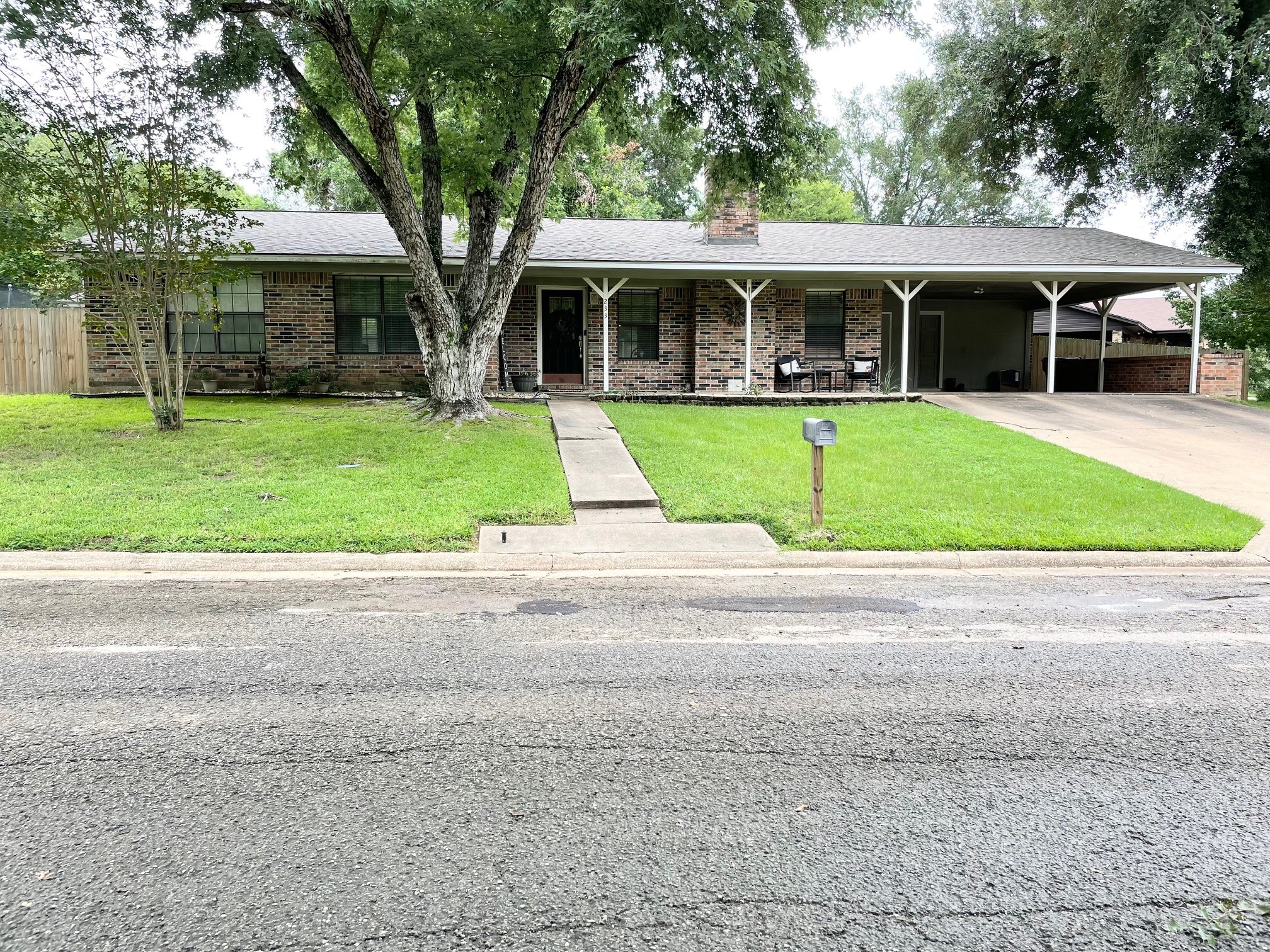 233 Woodland Circle Crockett TX 75835