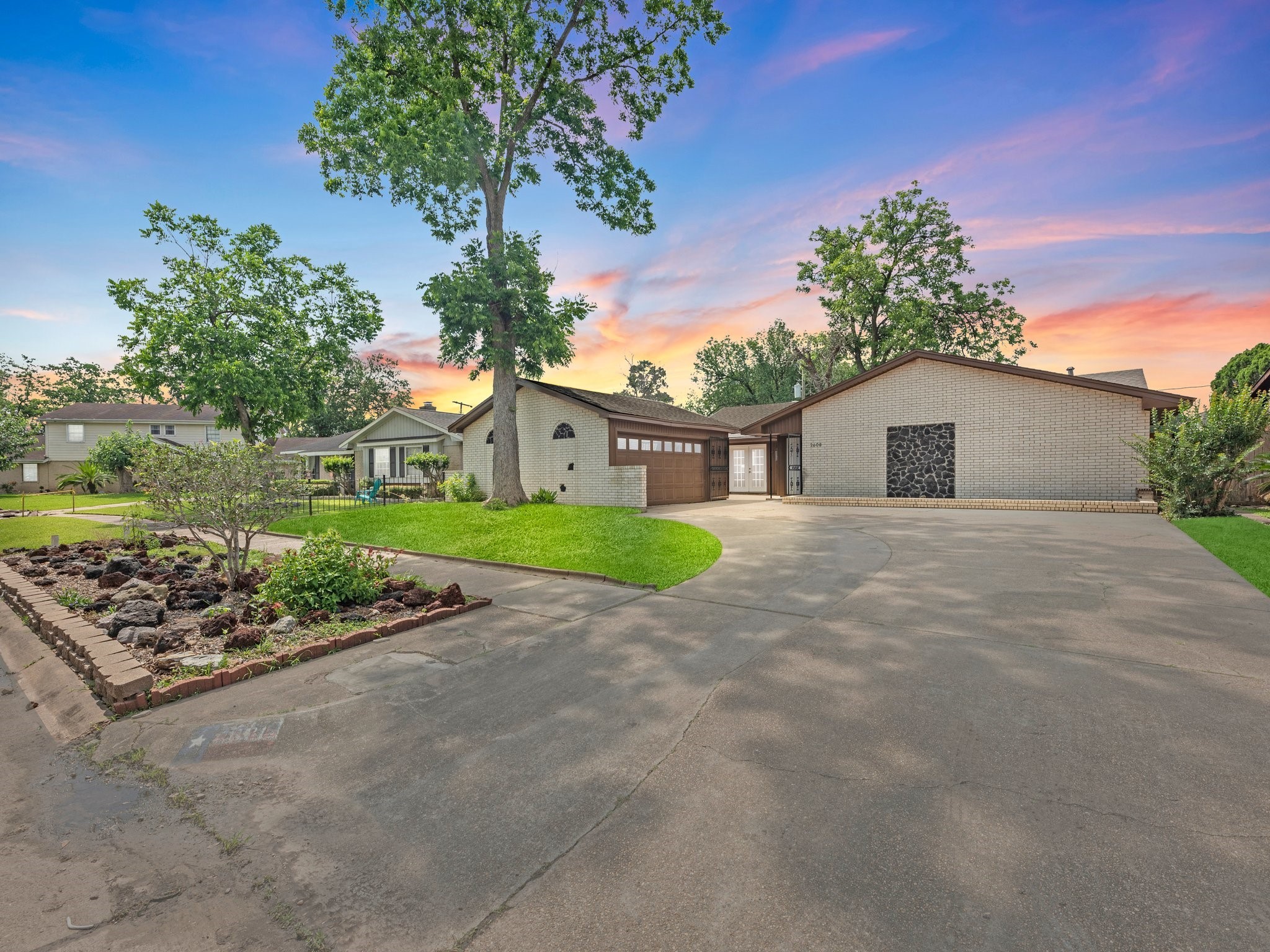 2608 Florence Avenue Pasadena TX 77502