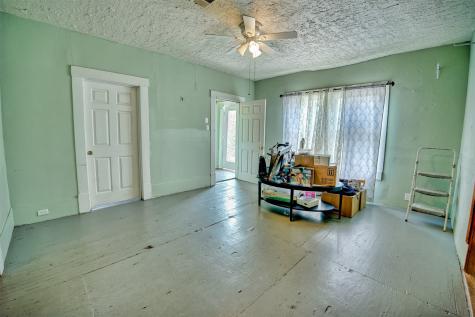 615 Mcintosh Street Houston TX 77009