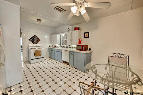 615 Mcintosh Street Houston TX 77009