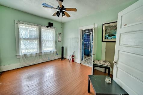 615 Mcintosh Street Houston TX 77009