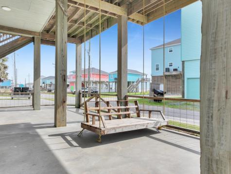 816 S Crystal Beach Road Port Bolivar TX 77650