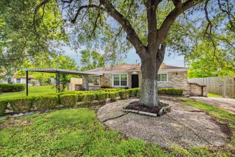 3910 Englewood Street Houston TX 77026