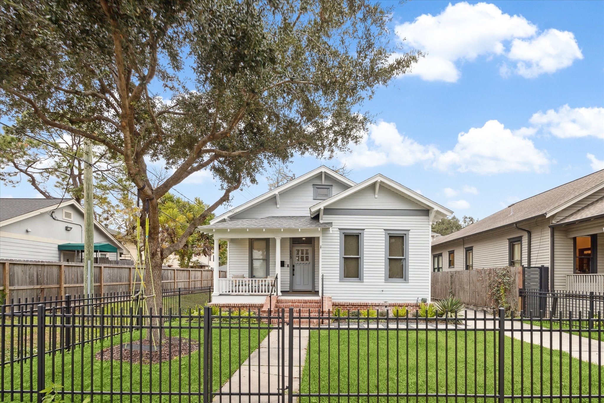 113 E 4th Street Houston TX 77007