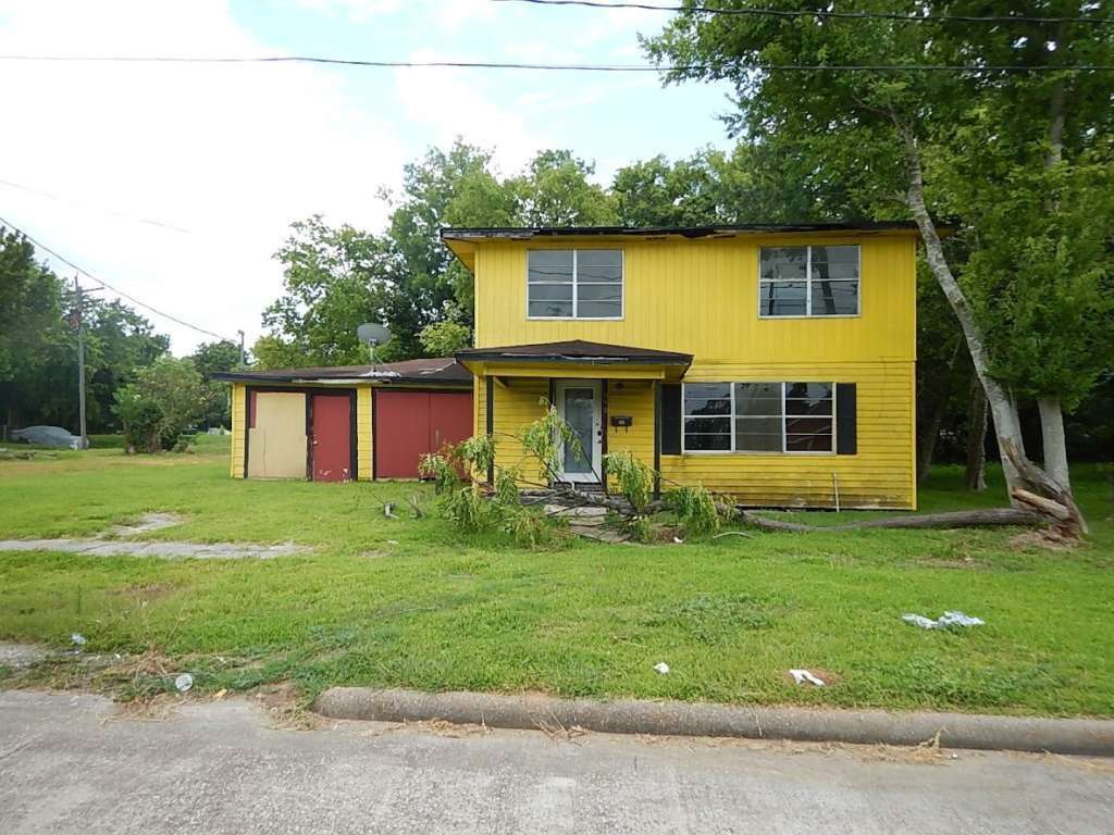 950 Sherman Street Beaumont TX 77701