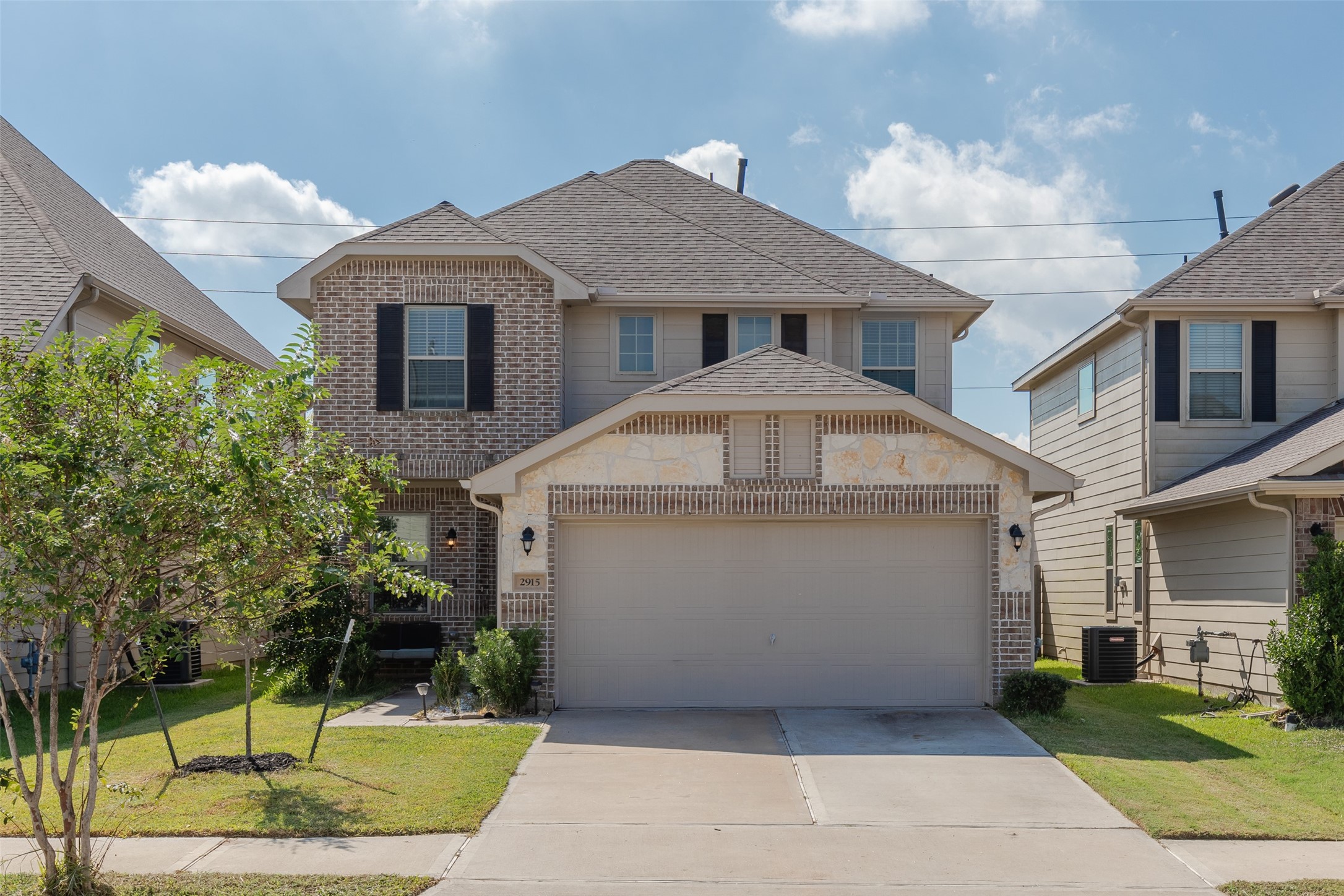 2915 Palm Oaks Trail Houston TX 77045