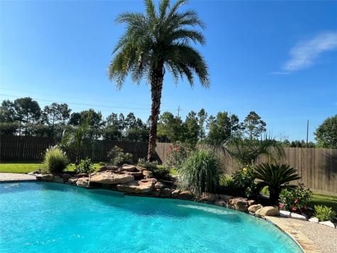 12403 Emerald Lane Mont Belvieu TX 77535