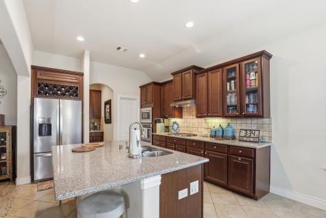 12403 Emerald Lane Mont Belvieu TX 77535