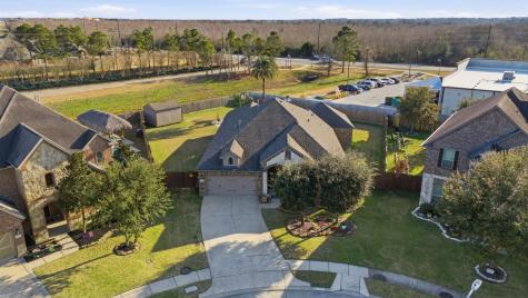 12403 Emerald Lane Mont Belvieu TX 77535