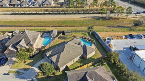 12403 Emerald Lane Mont Belvieu TX 77535