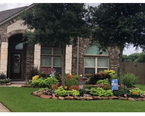 12403 Emerald Lane Mont Belvieu TX 77535