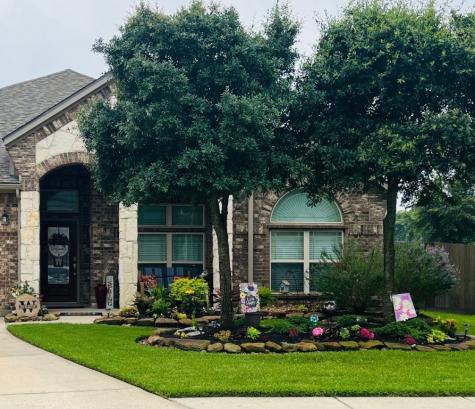 12403 Emerald Lane Mont Belvieu TX 77535