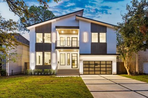 5309 Evergreen Street Bellaire TX 77401