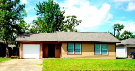 505 Center Way Street Lake Jackson TX 77566