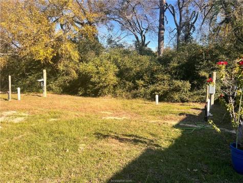 6966 State Highway 7 W Jewett TX 75846