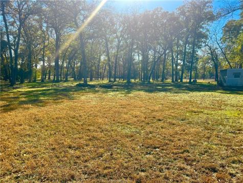 6966 State Highway 7 W Jewett TX 75846