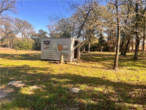 6966 State Highway 7 W Jewett TX 75846