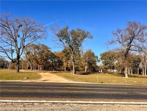 6966 State Highway 7 W Jewett TX 75846