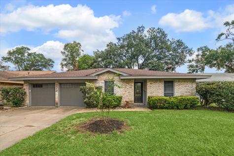 5510 Viking Drive Houston TX 77092