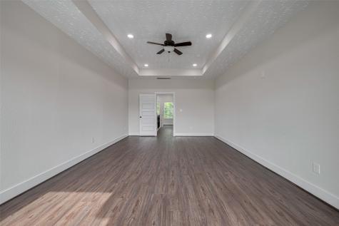2206 Hoskins Drive Houston TX 77080