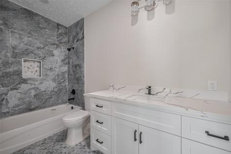 2206 Hoskins Drive Houston TX 77080