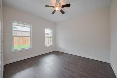 2206 Hoskins Drive Houston TX 77080