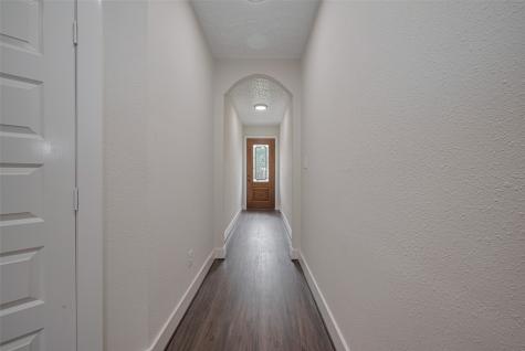2206 Hoskins Drive Houston TX 77080