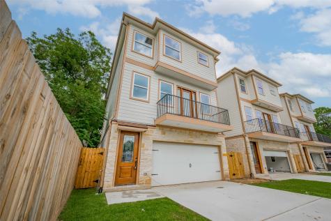 2206 Hoskins Drive Houston TX 77080