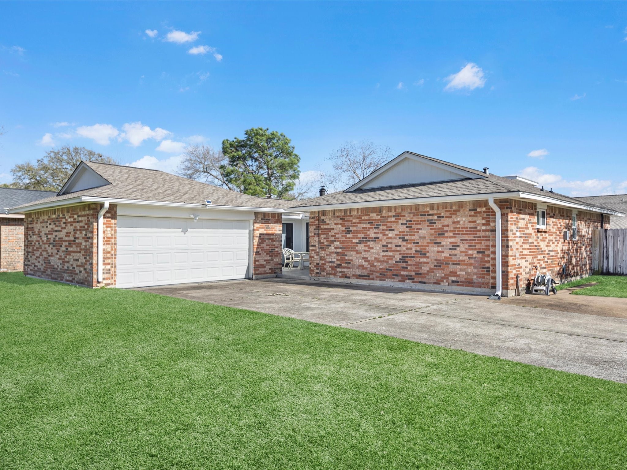 10002 Quiet Hill Road La Porte TX 77571