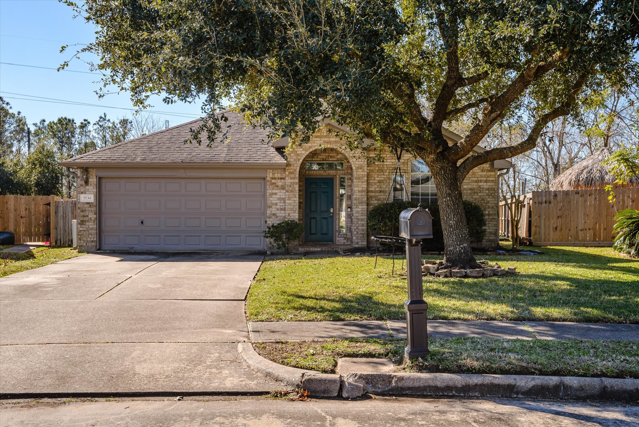 5134 Chasewood Drive Bacliff TX 77518