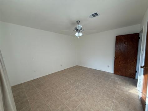 7325 Ley Road Houston TX 77028