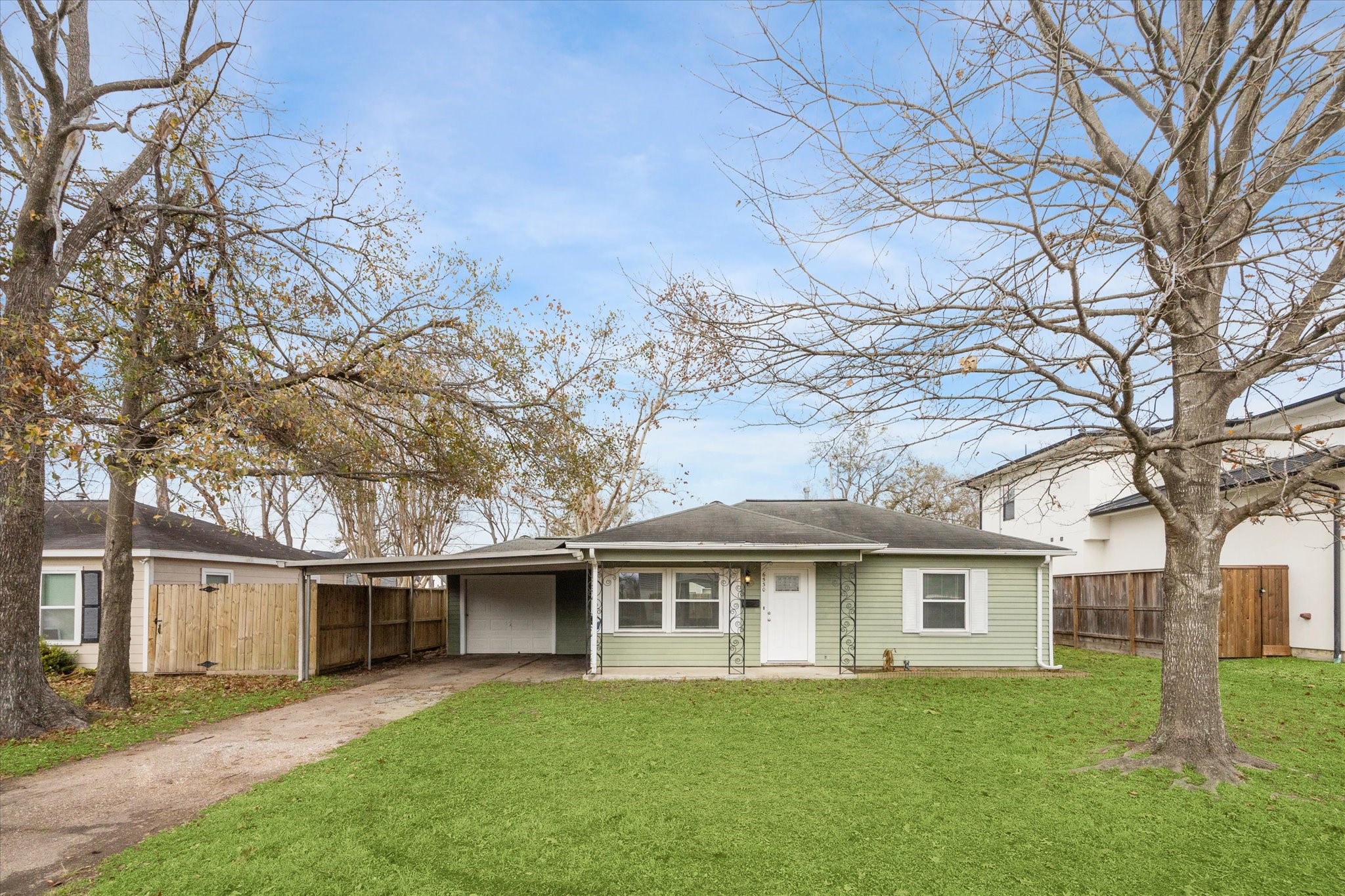 6530 Sivley Street Houston TX 77055